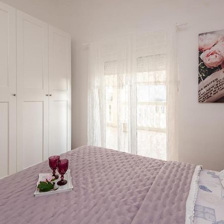 Magnolia Apartmani Vodice Exterior foto