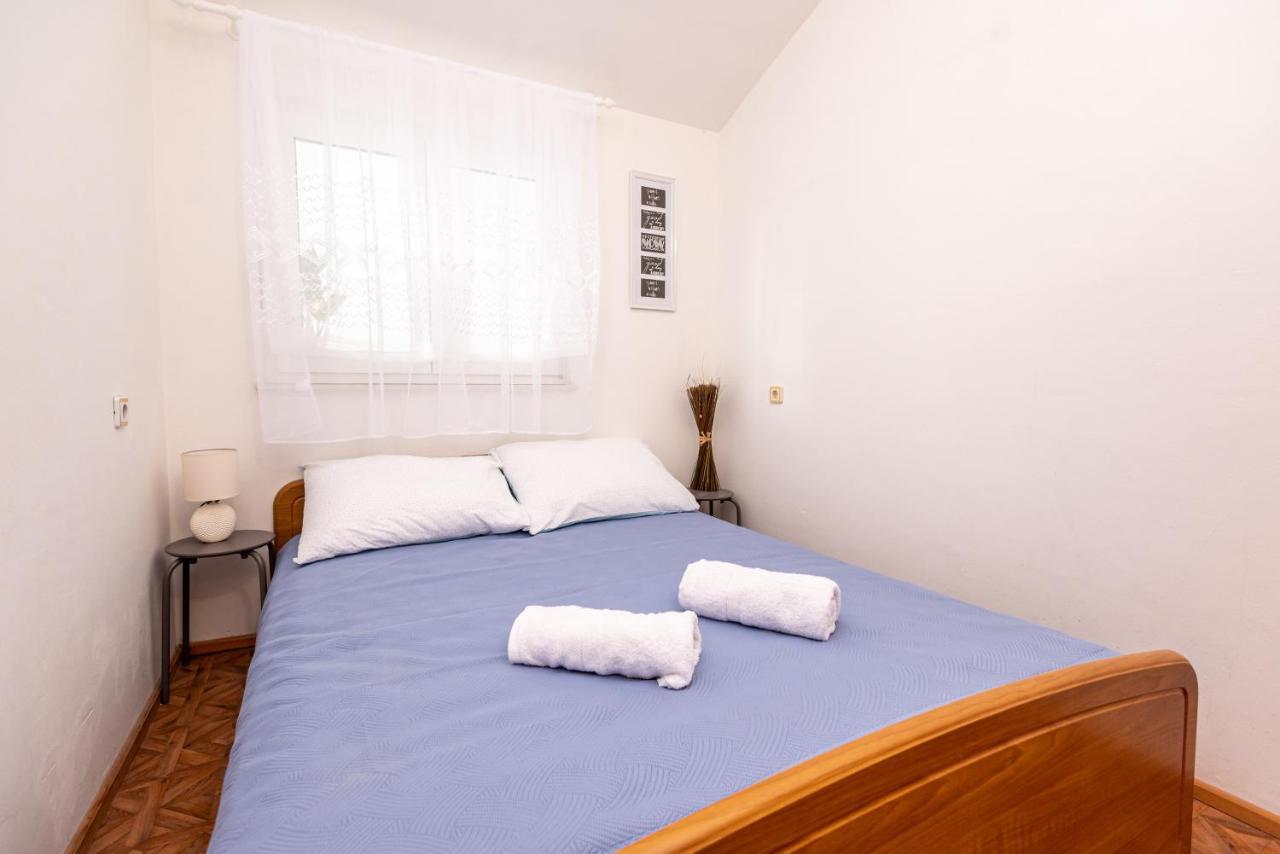 Magnolia Apartmani Vodice Exterior foto